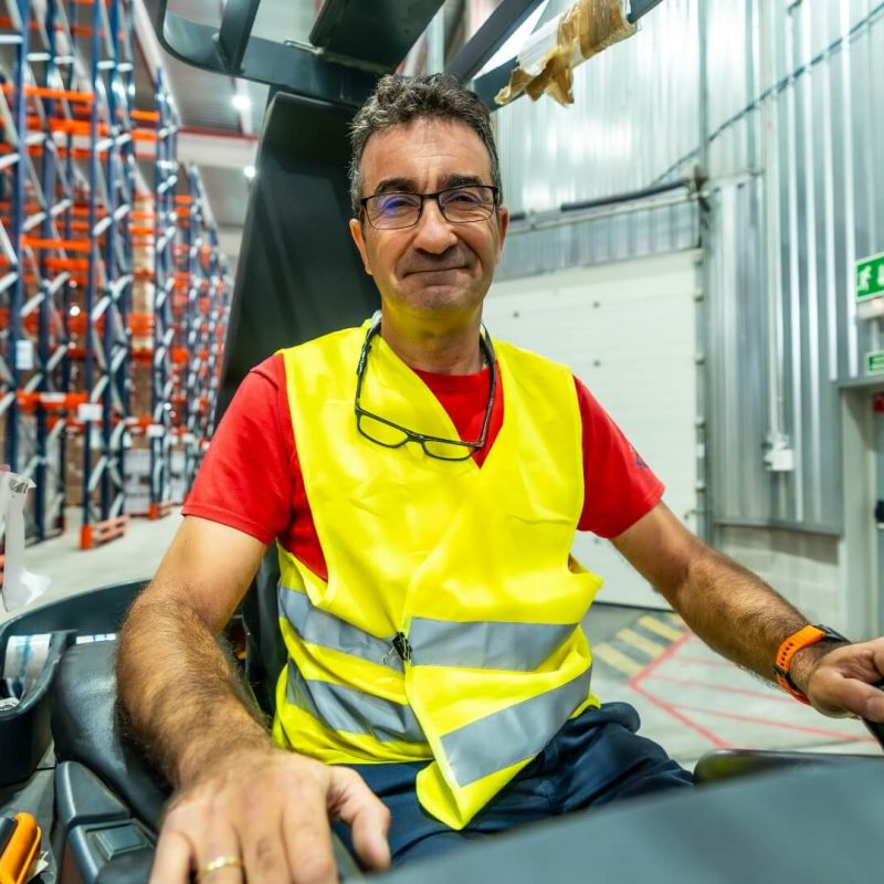 Personalvermittlung für Logistikunternehmen. Qualifizierte Mitarbeiter für Lager, Transport und Logistik finden