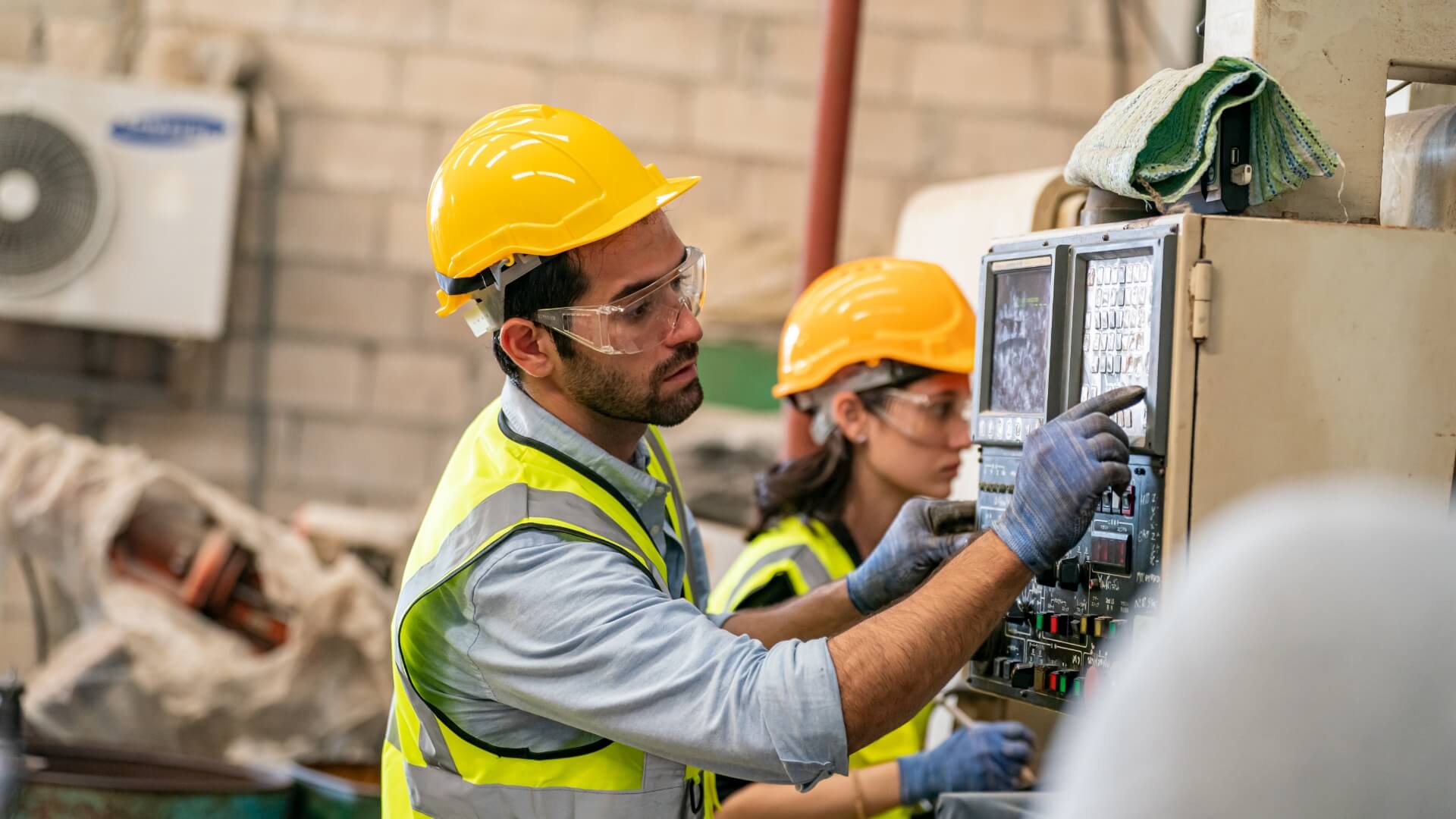 Personalvermittlung für Industrieunternehmen: qualifizierte Fachkräfte für Produktion, Technik und Industrie finden